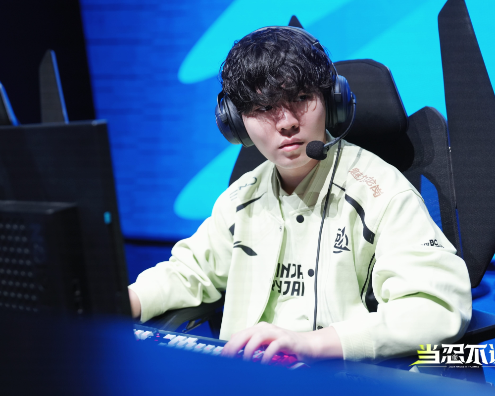 开云体育平台APP-关于RNG绝杀JDG，Crisp完成史诗逆转鏖战多局全球总决赛，技惊四座的信息