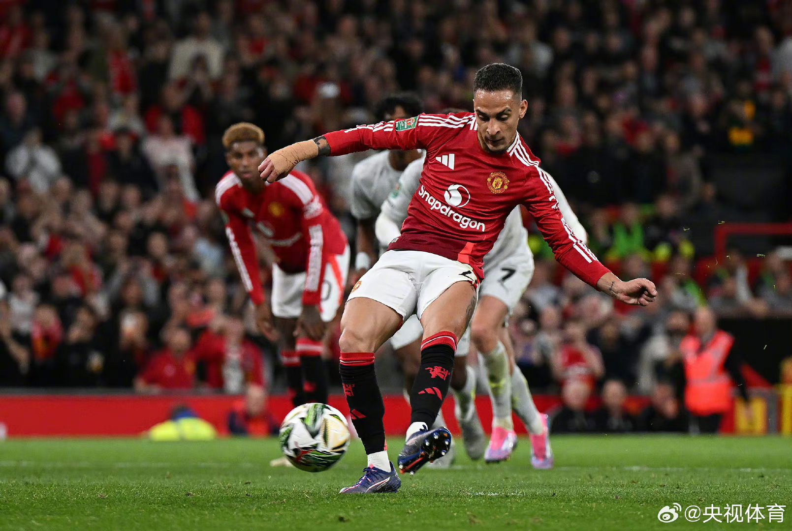 开云APP-曼联客场一球小胜，继续保持领先
